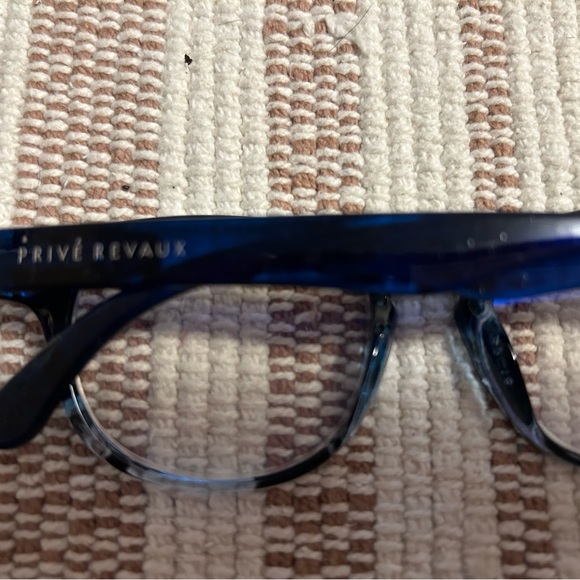PRIVE’ REVAUX Blue Blocker Glasses - Picture 5 of 6